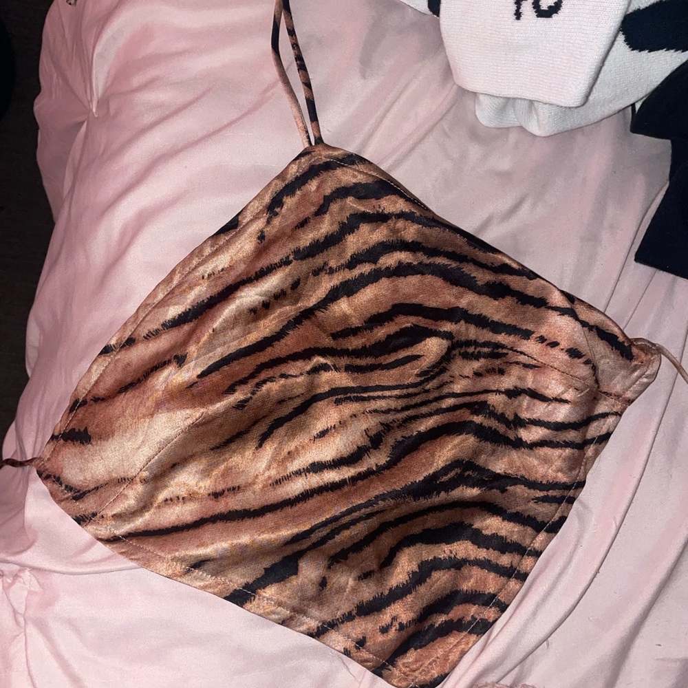 Princess Polly Halter top